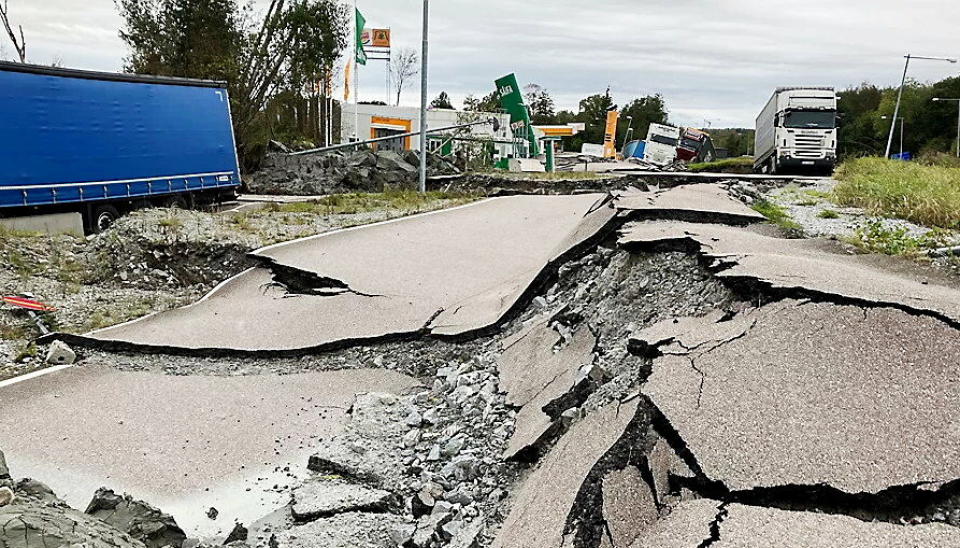 VÅKNET: Slik så området ut da lastebilsjåførene våknet etter raset