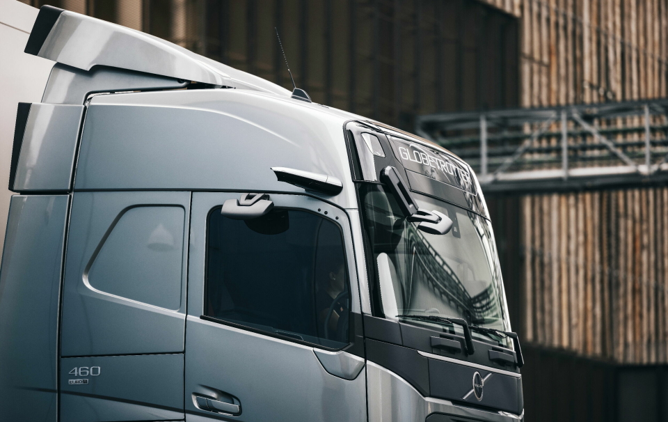 SIKKERHET: Volvo Trucks beskriver sikkerhet som viktigste argument for utviklingen av det nye kamerasystemet. Foto: Volvo Trucks