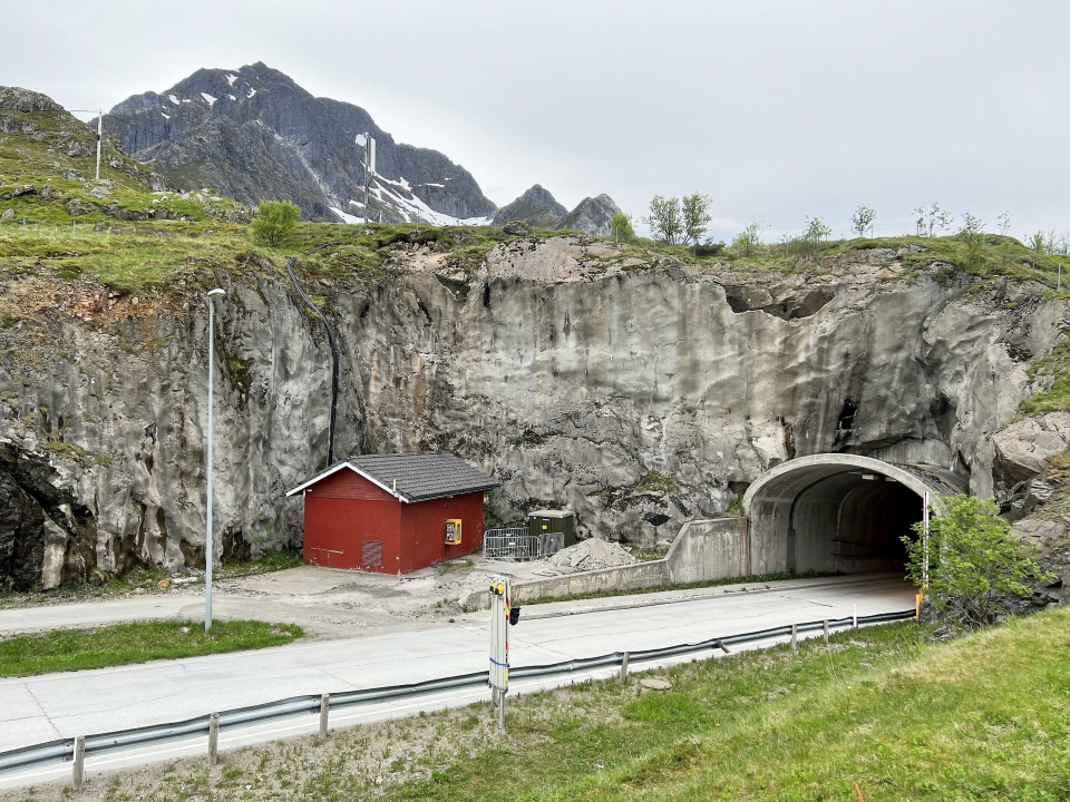 FORSINKELSER: Oppgraderingen av E10 Nappstraumtunnelen i Lofoten vil ikke skje til høsten som planlagt.