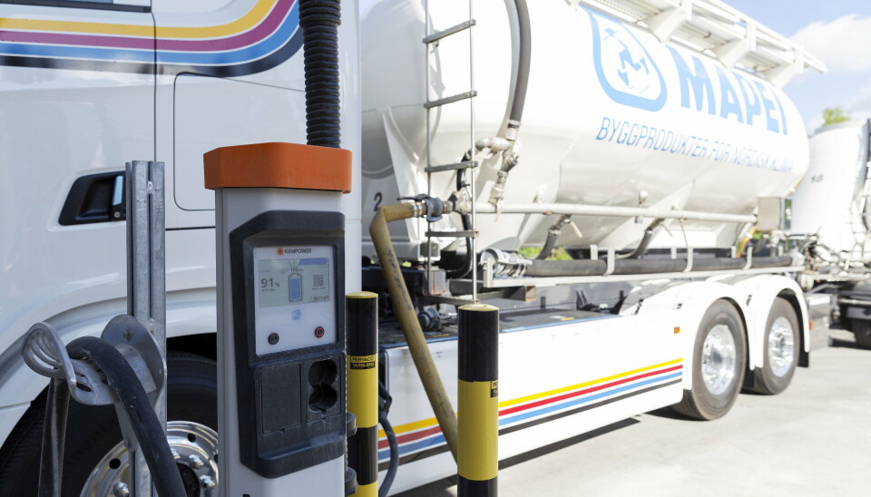 TILRETTELEGGE: Det skal tilrettelegges for at ladning og hviletid skal kunne utføres samtidig for å gjøre overgangen til nullutslipp enklere.