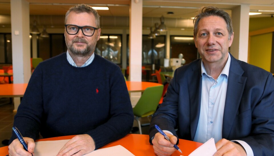 FRA VENSTRE: Daglig leder Bjørn Ove Liavaag i Seby AS og avdelingsleder Christian Asbjørn Andvik i Akershus fylkeskommunes eiendomsavdeling.