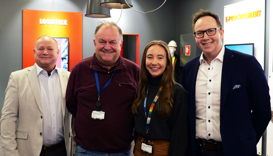 SATSER PÅ HVERANDRE: Fra venstre: Torbjørn Melin - IKAM Würth Tyskland, Lars Petter Skjærholdt – Kategorisjef Skanska, Linnèa Sofie Listrøm – Kategorisjef Skanska og Eivind Moland – KAM Würth Norge AS.